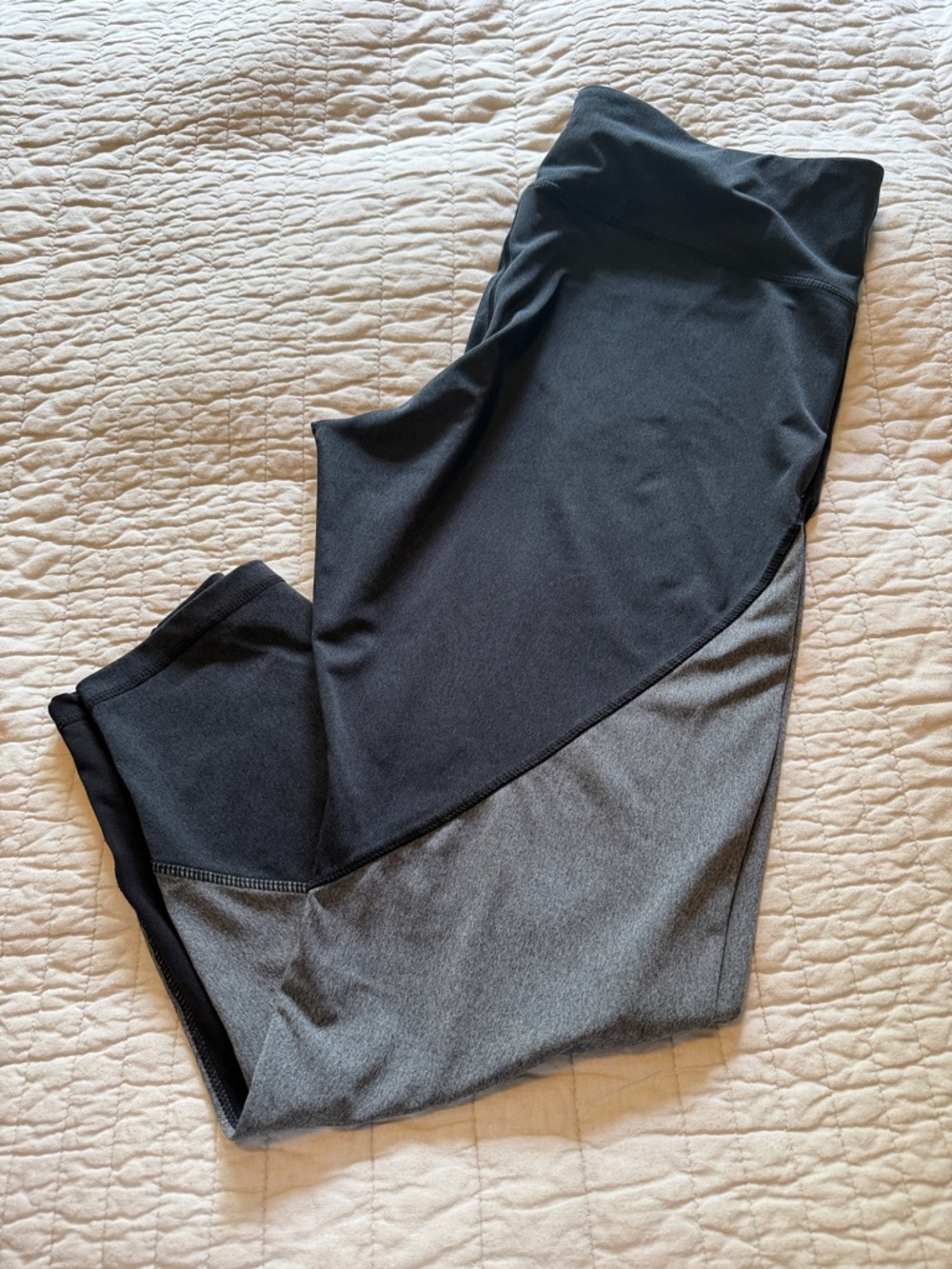 Amazon Essentials Black and Gray Colorblock High-Waist Leggings